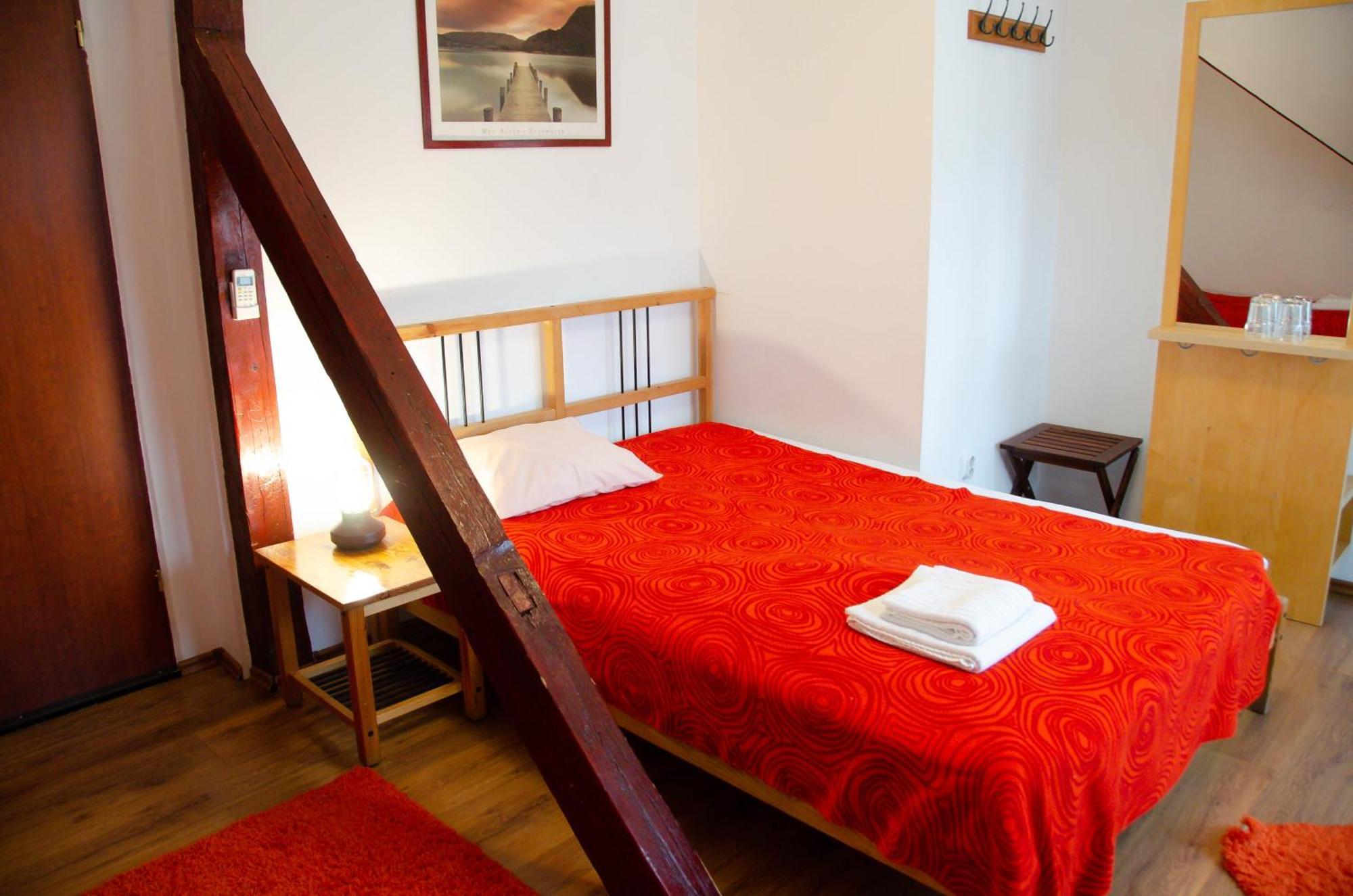 Conacul Bunicilor Otel Novaci Dış mekan fotoğraf